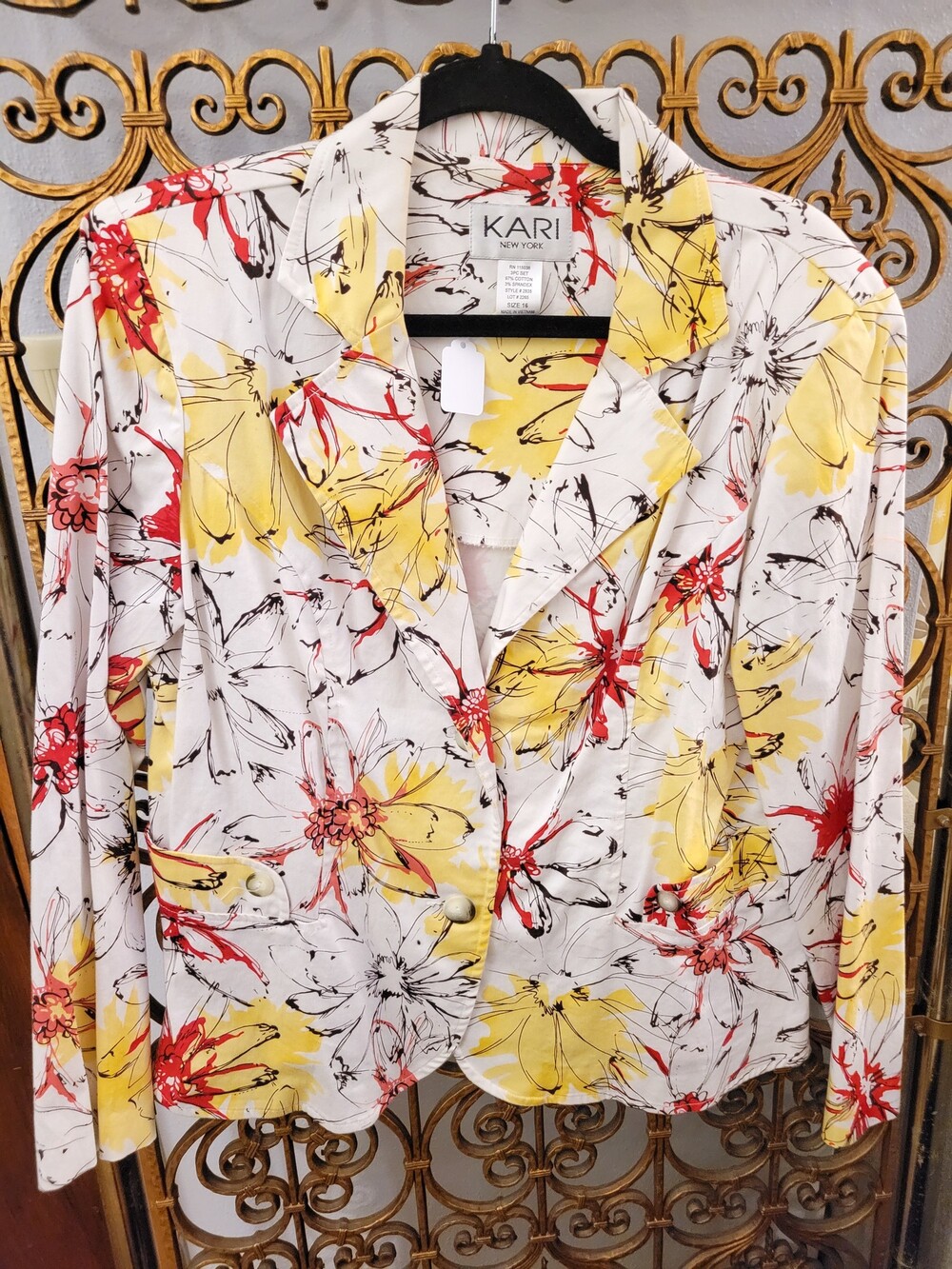 KARI Floral Print White Jacket
